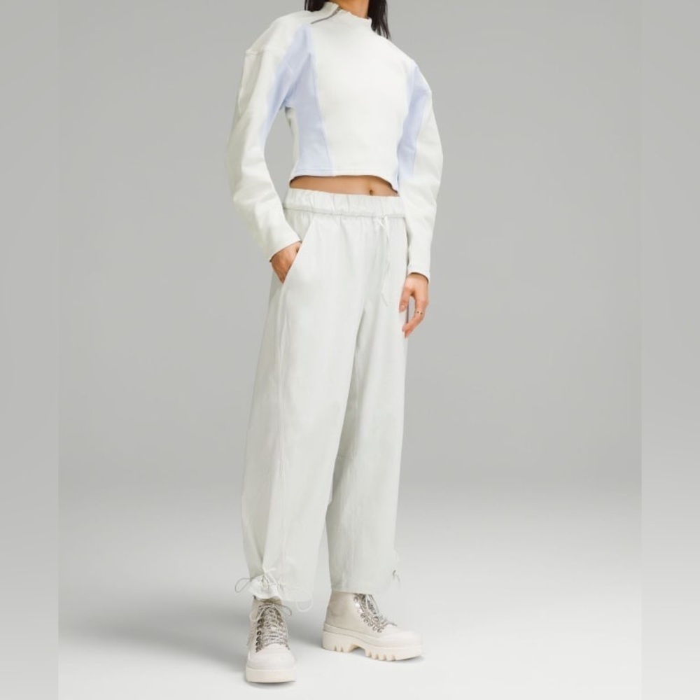 Lululemon Ribbed Luxtreme Wide-Sleeve Pullover Size 4